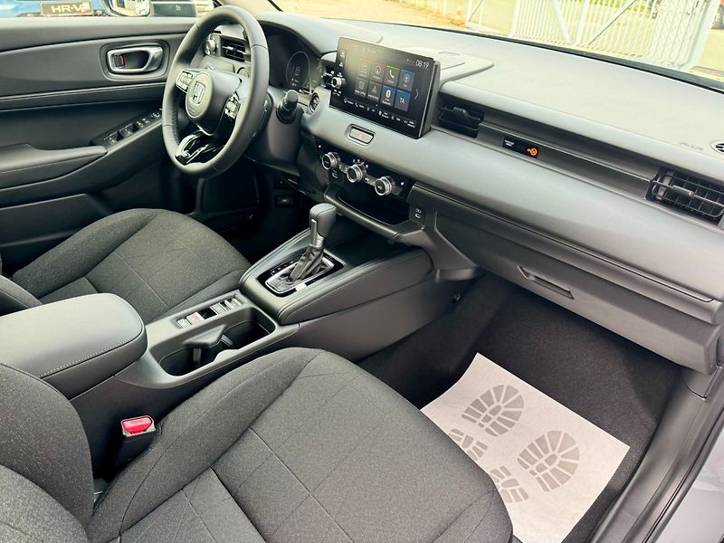 Honda HR-V (2026) 1.5 eHEV Elegance MR27 SKLADEM - fotka 11 z 43
