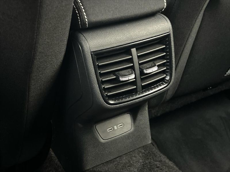 Škoda Fabia 1,0 TSi 85kW MONTE CARLO  IV. - fotka 21 z 29