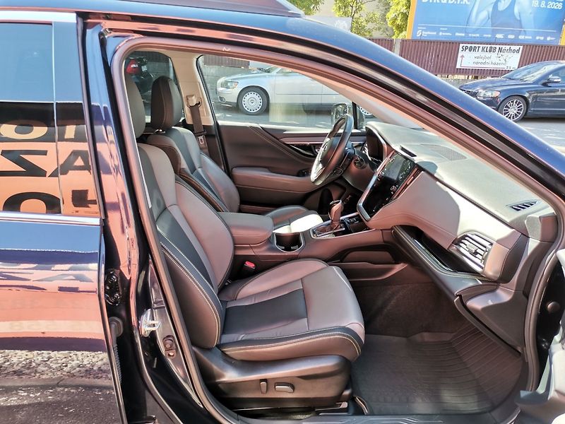 Subaru Outback (2021) 2.5i 124kw F Cross ČR 1maj! - fotka 14 z 32