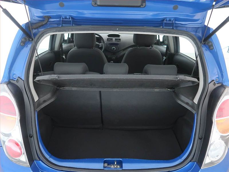 Chevrolet Spark (2010) 1.0 16V, za dobrou cenu - fotka 11 z 12