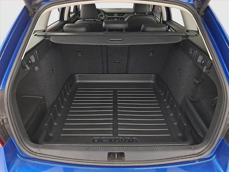 Škoda Octavia (2017) Style Plus 1.6 TDI, Automat - fotka 14 z 29