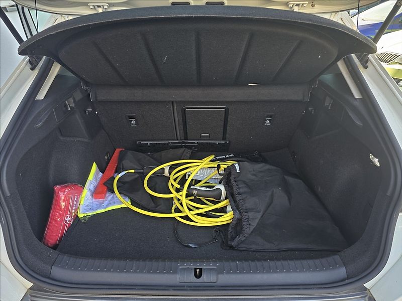 Cupra Formentor 1,4 eTSi 150KW eHYBRID DSG - fotka 29 z 48