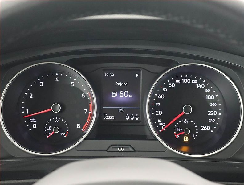 Volkswagen Tiguan (2022) Elegance 1.5 TSI - fotka 11 z 19