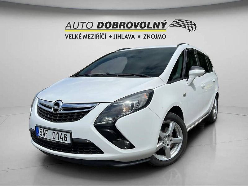 Opel Zafira Tourer 1.4 Turbo MT6 (103kW)/0 - fotka 1 z 41