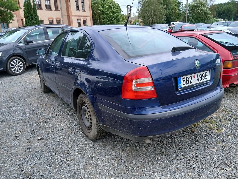 Škoda Octavia 1.9 TDI, přeskočené rozvody - fotka 8 z 18