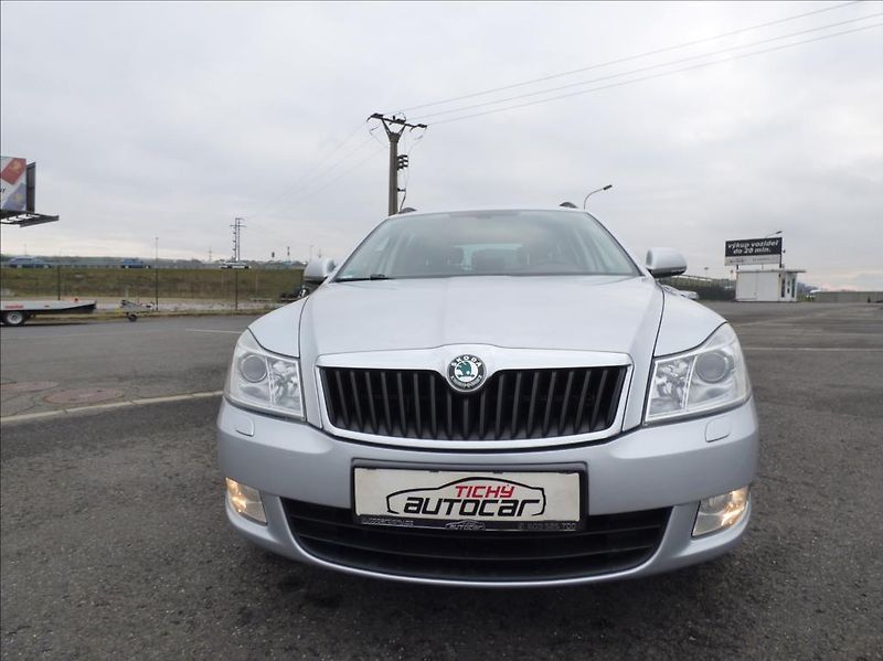 Škoda Octavia 2,0 TDI,4x4,Xenon,Elegance Edi - fotka 8 z 53