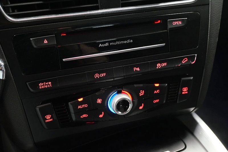 Audi SQ5 - fotka 19 z 23