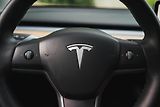 Tesla Model Y (2022) Long Range AWD 79kWh, SoH 91% - náhled 17
