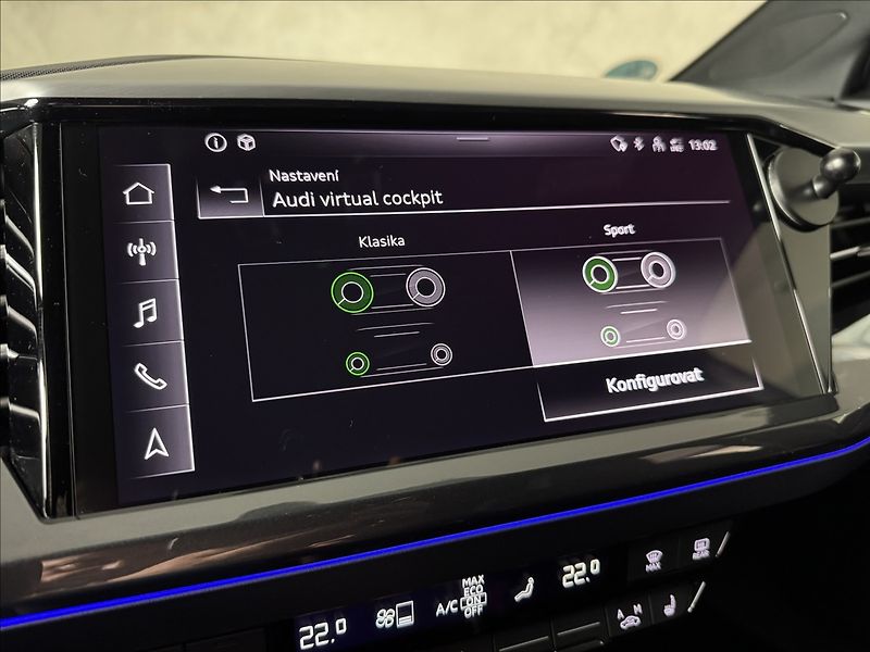 Audi Q4 e-tron 150kW S-Line LED Kamera - fotka 34 z 45