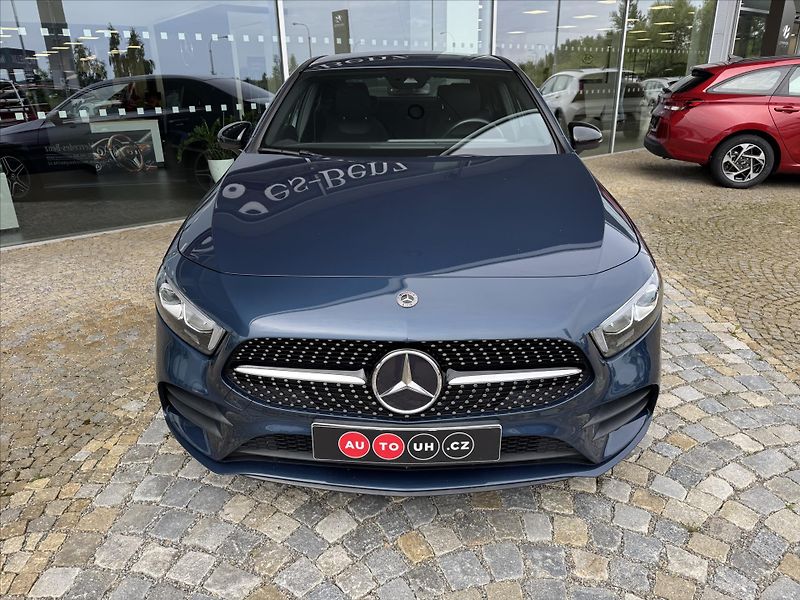 Mercedes-Benz Třídy A A 200 4MATIC L*AMG - fotka 2 z 22