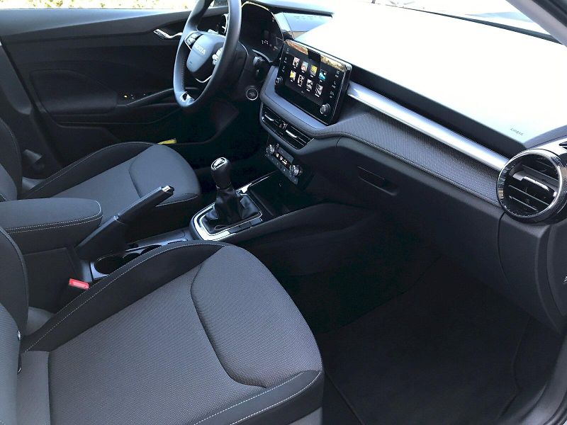 Škoda Fabia (2025) SELECTION 1,0 TSI - fotka 7 z 24
