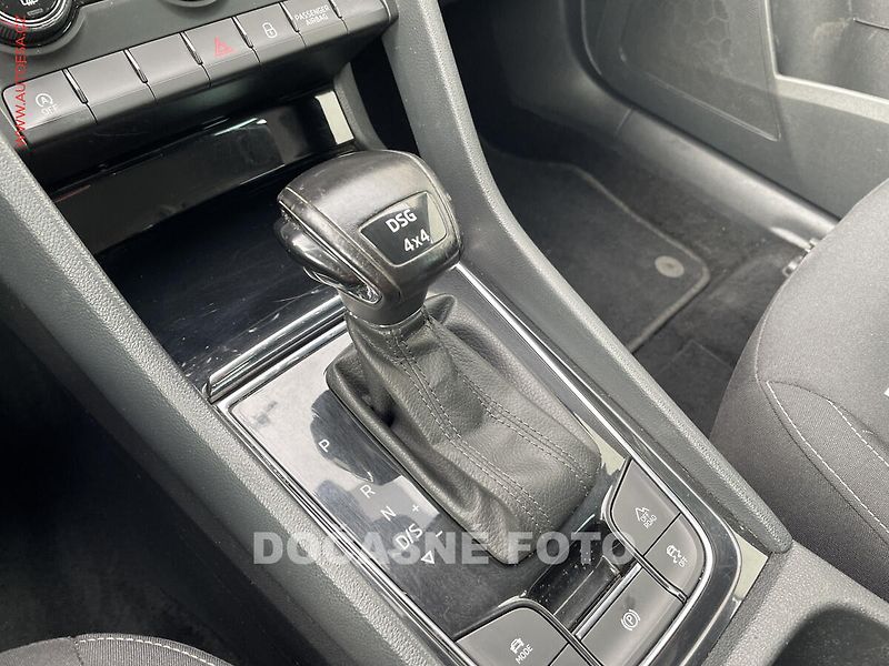 Škoda Karoq (2020) 2.0 TDi 4x4, Ambition, DSG - fotka 16 z 23