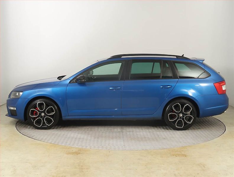 Škoda Octavia (2013) RS 2.0 TDI, Serv.kniha, Xenony - fotka 3 z 20