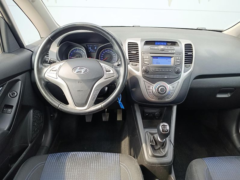 Hyundai ix20 1.4CVVT 66kW ČR 1.MAJITEL DPH - fotka 21 z 30