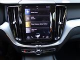 Volvo XC60 2,0 D3 Momentum MAN ČR - náhled 16