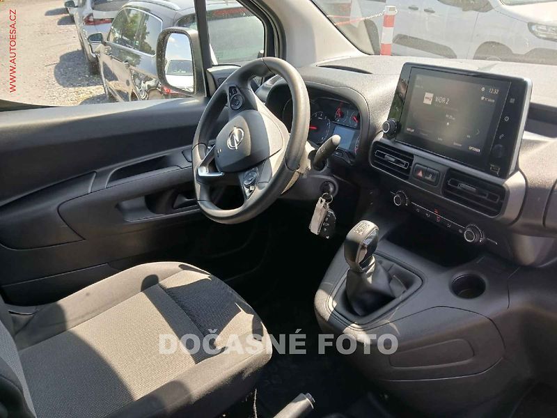 Opel Combo (2021) 1.5CDTi MAXi XL, EDITION, AC - fotka 6 z 8