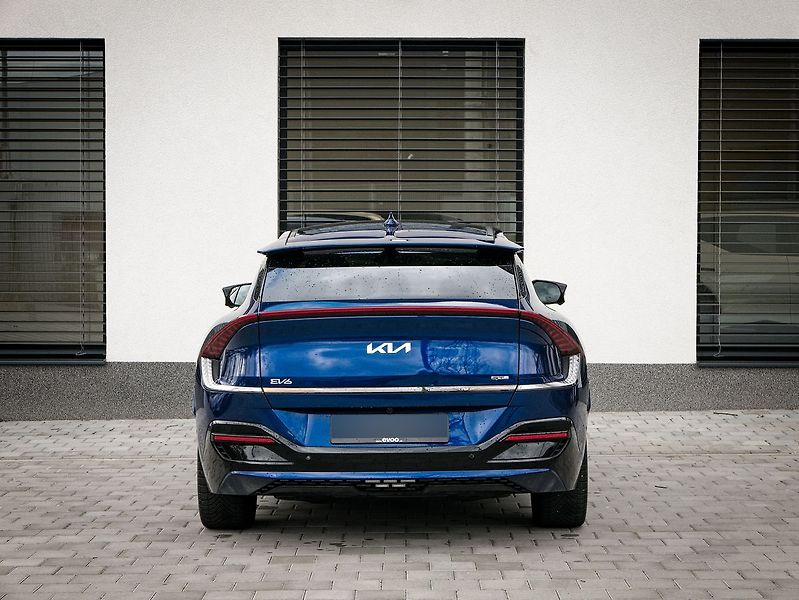 Kia EV6 GT Line*AWD*REZERVACE - fotka 5 z 11