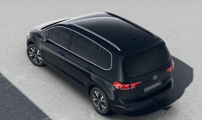 Volkswagen Touran People 1,5 TSI EVO 7DSG 110kW - fotka 4 z 8