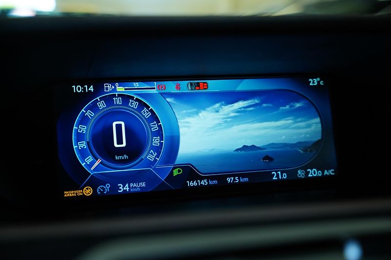Citroën Grand C4 Picasso - fotka 19 z 29
