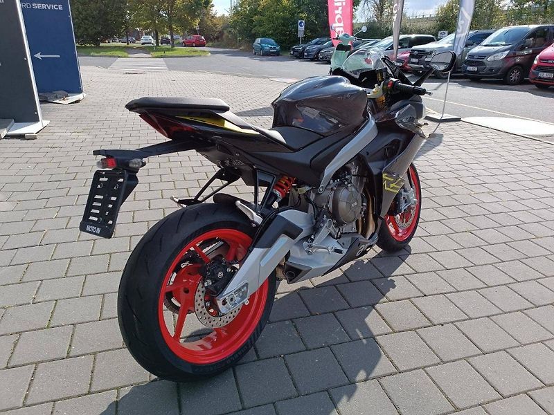 Aprilia RS 660 (2025) Venom Yellow + 4roky záruka - fotka 6 z 11