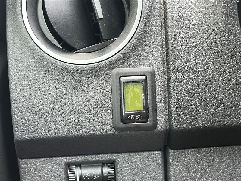 Volkswagen Amarok 2,0 ČR-1.majitel, DPH,HighLine - fotka 17 z 21