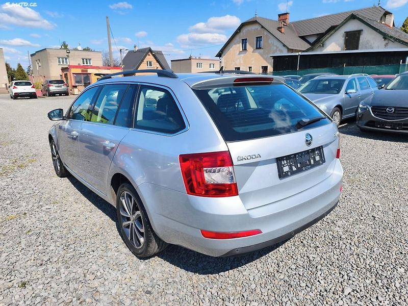 Škoda Octavia (2016) - fotka 4 z 34