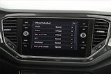 Volkswagen T-Roc (2018) 2.0 TDI 4Motion, 4X4, Automat - náhled 15