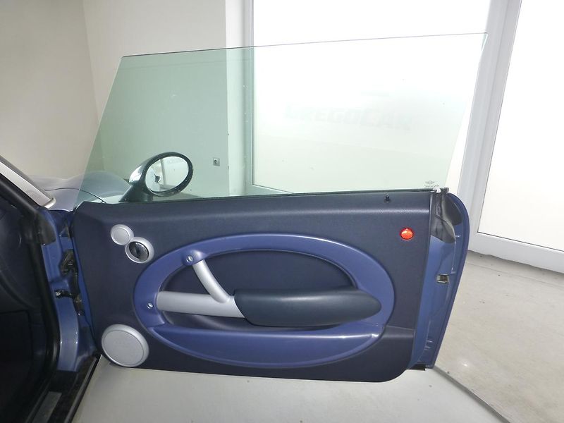 Mini Cooper (2005) 1,6-85KW*VYHŘ.SED*KLIMA*CABRIO - fotka 15 z 22