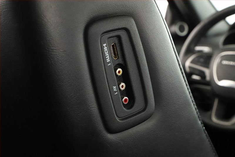 Dodge Durango (2017) 5.7 V8 Hemi - fotka 17 z 20