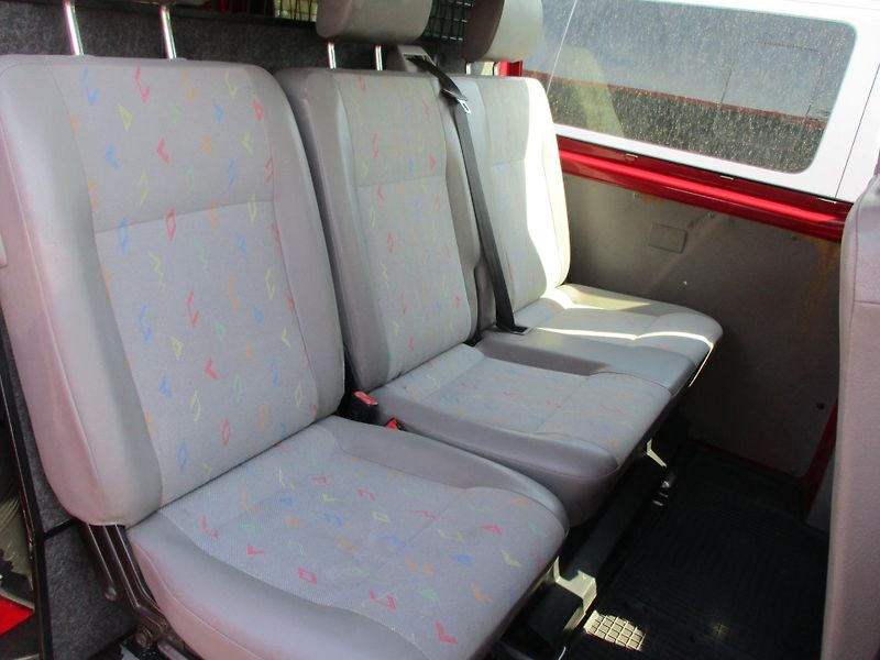 Volkswagen Transporter (2009) 2,5 TDi servis doložen - fotka 6 z 9
