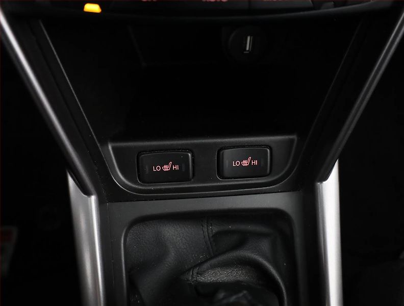 Suzuki SX4 S-Cross (2022) 1.4 BoosterJet - fotka 12 z 19