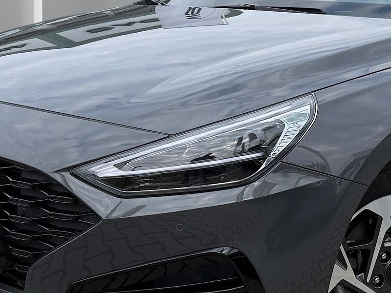 Hyundai i30 (2025) 1,5 T-GDi 103 kW STYLE - fotka 9 z 24