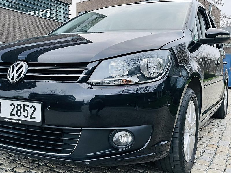 Volkswagen Touran 1.4TSI VÝHŘEV SERVISKA TAŽNÉ - fotka 42 z 43