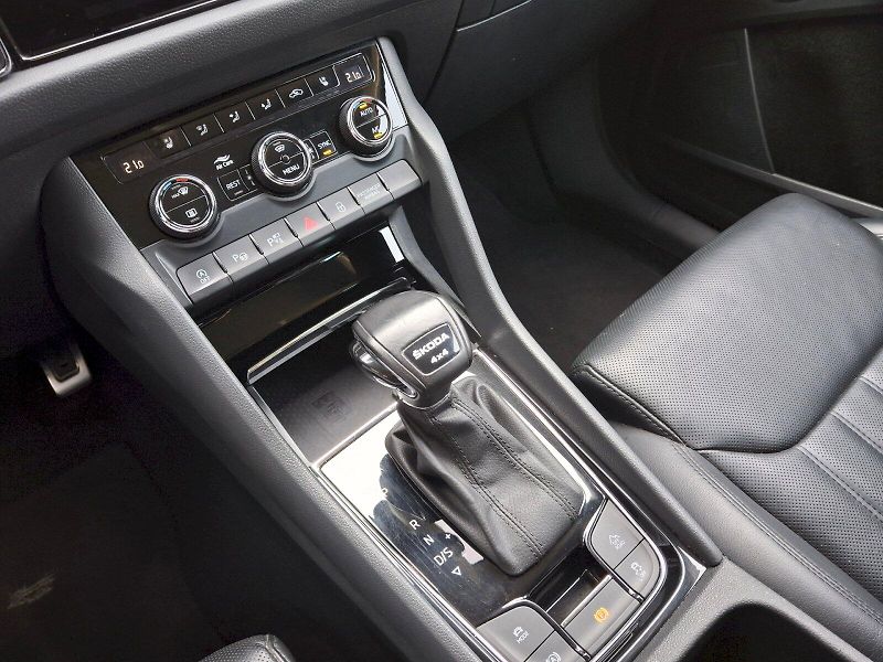 Škoda Kodiaq (2023) L&K DSG 4x4 2,0TDi 147kW - fotka 28 z 35
