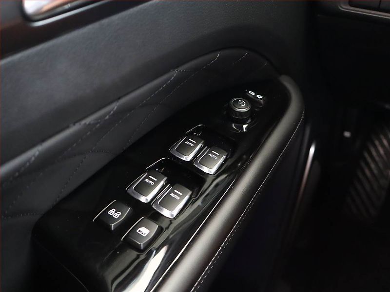 SsangYong Rexton (2023) 2.2 Diesel - fotka 18 z 23