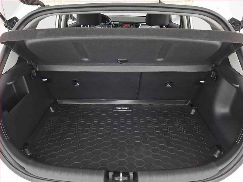 Kia Rio (2021) 1.2 DPI, ČR,1.maj - fotka 13 z 16
