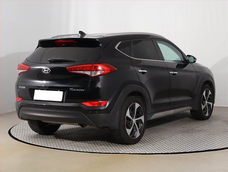 Hyundai Tucson (2017) 1.7 CRDi, Automat, Serv.kniha - fotka 5 z 20
