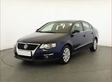 Volkswagen Passat (2007) 2.0 TDI, po STK, Klima - náhled 1