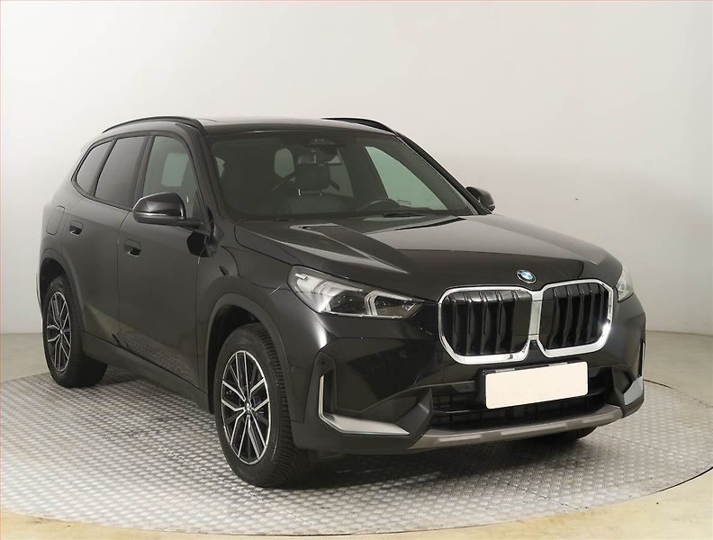 BMW X1 (2023) XLine Edition sDrive20i - fotografie inzerátu