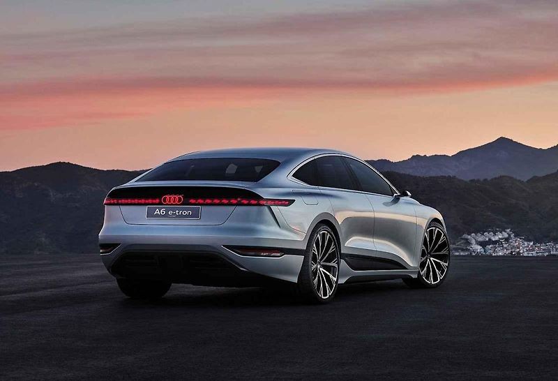Ford Evos by měl podle řady zdrojů časem nahradit Mondeo