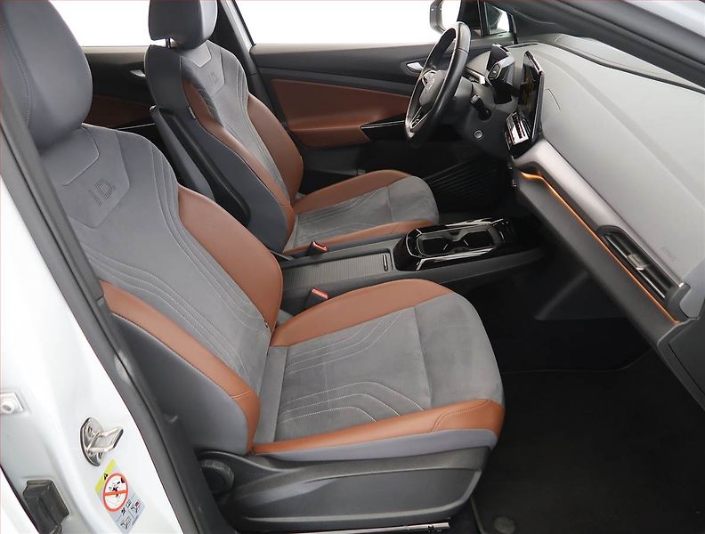 Volkswagen ID.4 (2021) Pro Perf. (82 kWh), SoH 76% - fotka 9 z 29