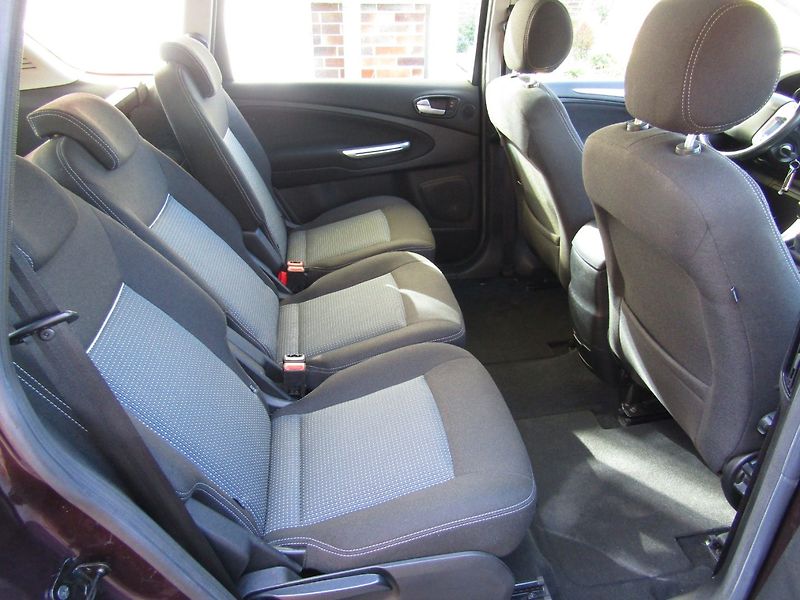 Ford S-MAX (2010) 2.0 TDCi EURO 5 - fotka 26 z 43