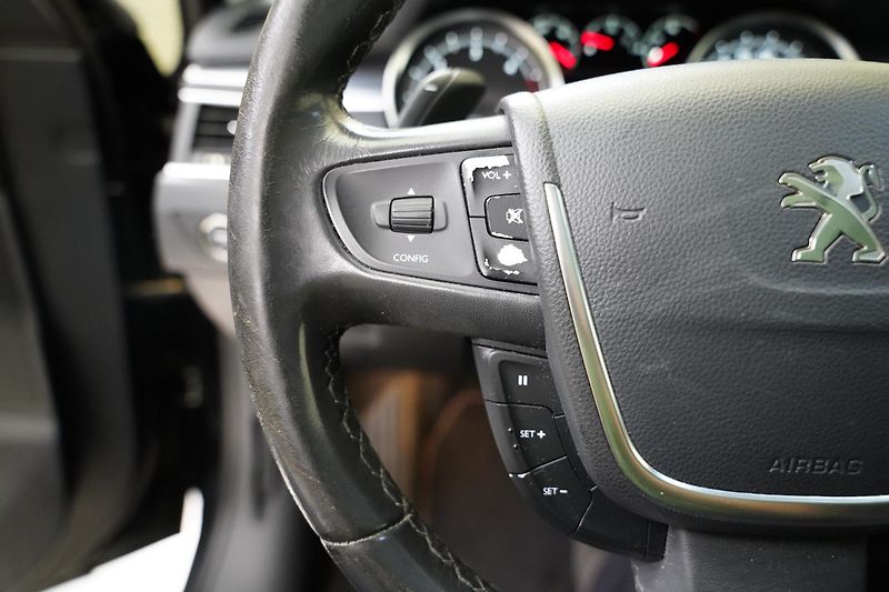 Peugeot 508 - fotka 14 z 31