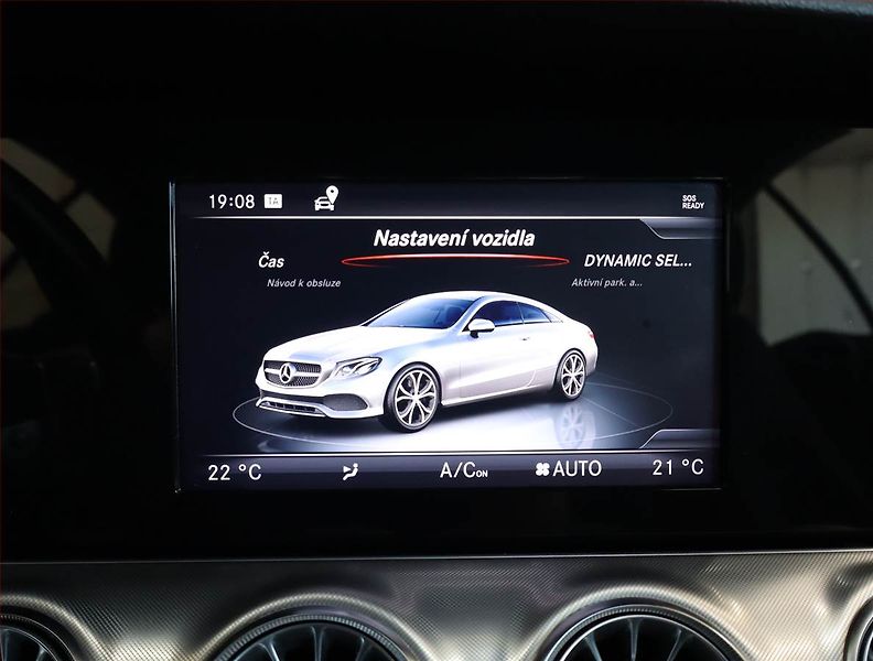 Mercedes-Benz Třídy E (2018) AMG Paket E 200 - fotka 19 z 26