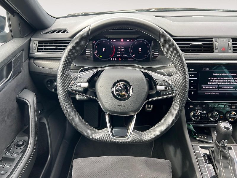 Škoda Superb (2022) SPORTLINE 2.0TSI 206kW 4x4 DPH - fotka 12 z 37