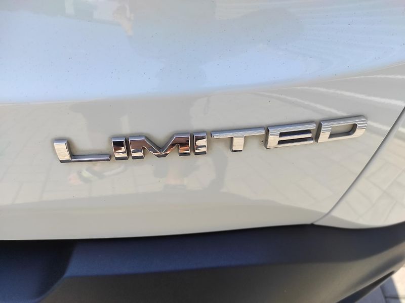 Jeep Renegade 1.4MultiAir, Limited, Tempomat - fotka 29 z 48