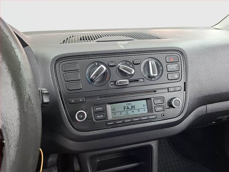 Škoda Citigo (2014) 1.0 MPI, jezdí výborně - fotka 12 z 13