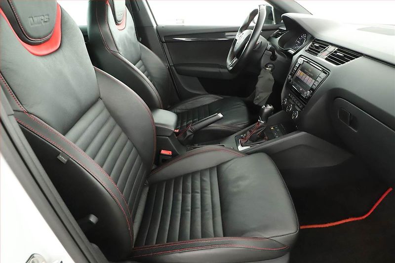 Škoda Octavia (2015) RS 2.0 TDI, Automat - fotka 7 z 21
