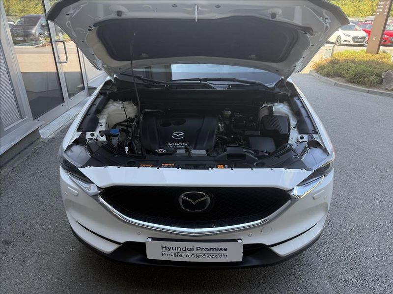 Mazda CX-5 2,5 SkyactivAWD  RevolutionTOP - fotka 26 z 32