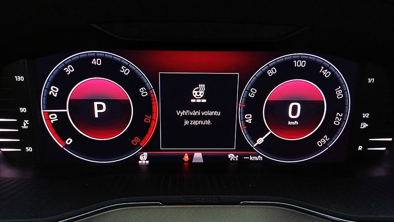 Škoda Superb L&K 2.0TSI 200kW-TZ-ČR-DPH - fotka 30 z 50